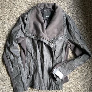 New With Tags Massimo zipper jacket